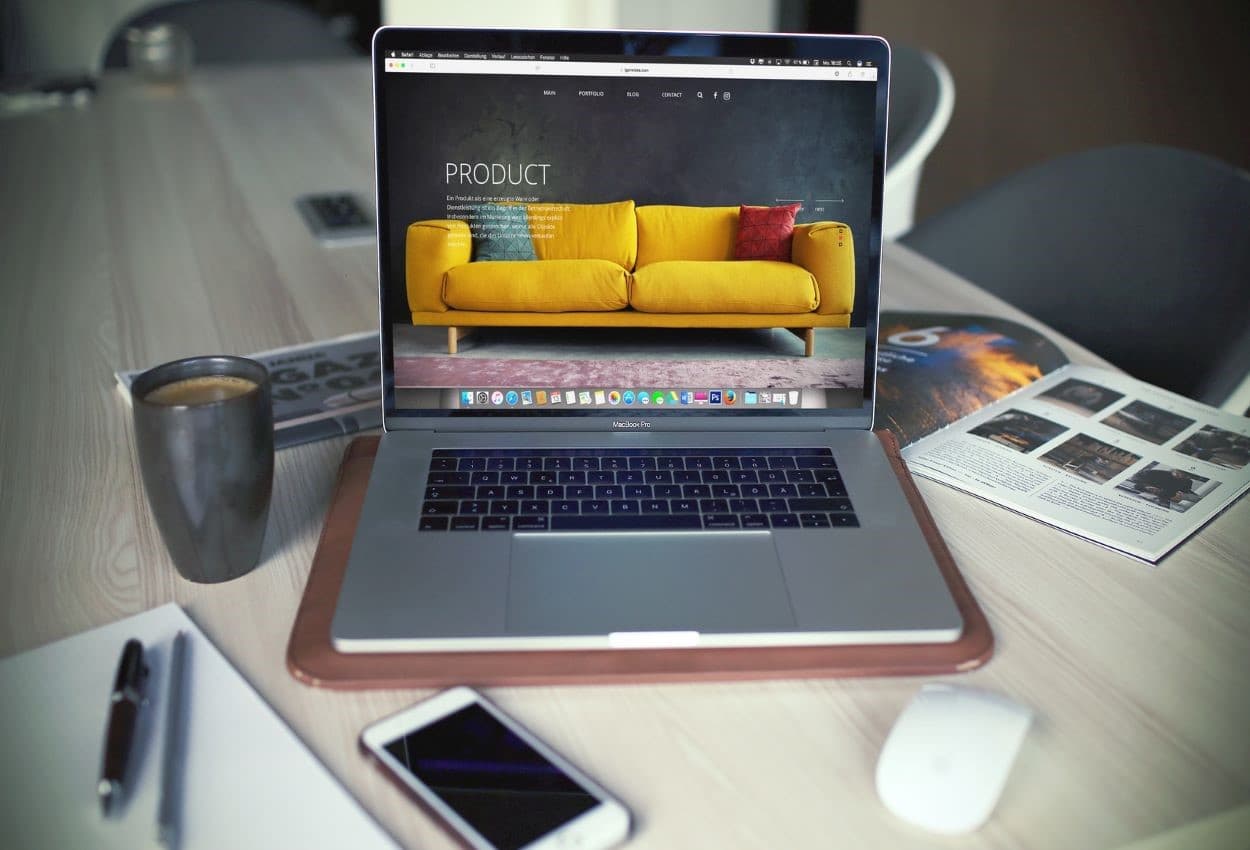 5 Reasons Why Your Business Needs an e-Commerce Store